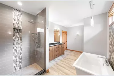 11700 Westvalley Drive, Crown Point, IN 46307 - Photo 21