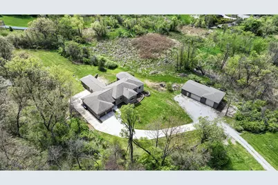 11700 Westvalley Drive, Crown Point, IN 46307 - Photo 3