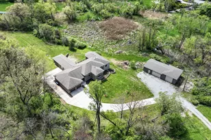 11700 Westvalley Dr, Crown Point, IN 46307 - Photo 3