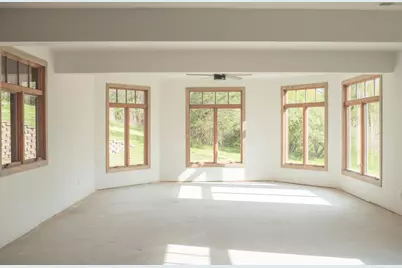 11700 Westvalley Drive, Crown Point, IN 46307 - Photo 23