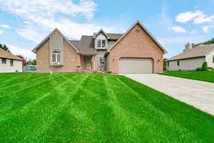 315 Kenbridge Ct, Valparaiso, IN 46385 - Photo 1