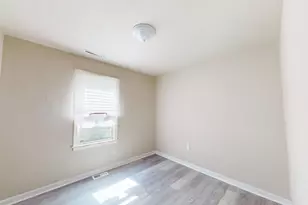 2420 Maryland St, Gary, IN 46407 - Photo 9