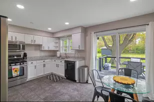 7125 Delaware St, Merrillville, IN 46410 - Photo 5