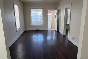 6438 Jefferson Ave, Hammond, IN 46324 - Photo 5