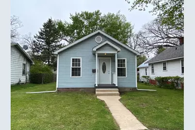 715 S Ashland Avenue, Michigan City, IN 46360 - Photo 1