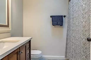 701 N Oriole Ct, Griffith, IN 46319 - Photo 15