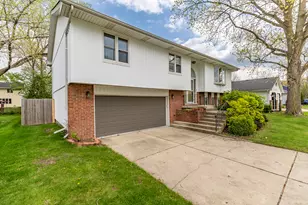 701 N Oriole Ct, Griffith, IN 46319 - Photo 29