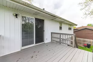 701 N Oriole Ct, Griffith, IN 46319 - Photo 13