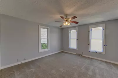 902 Kentucky Street, Michigan City, IN 46360 - Photo 15