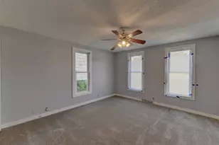 902 Kentucky St, Michigan City, IN 46360 - Photo 15