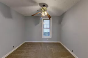 902 Kentucky St, Michigan City, IN 46360 - Photo 29