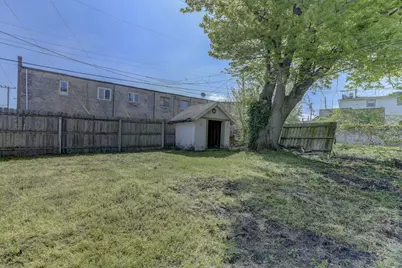 902 Kentucky Street, Michigan City, IN 46360 - Photo 31