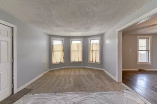 902 Kentucky St, Michigan City, IN 46360 - Photo 17