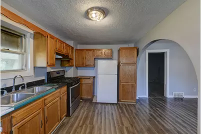 902 Kentucky Street, Michigan City, IN 46360 - Photo 25