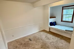 7216 Montana Ave, Hammond, IN 46323 - Photo 11