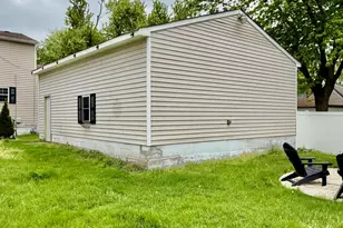 7216 Montana Ave, Hammond, IN 46323 - Photo 21