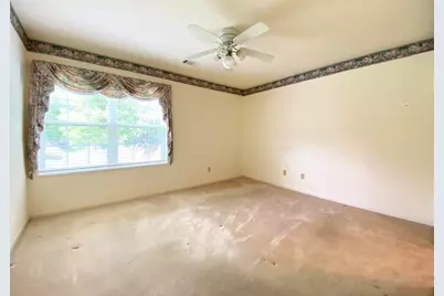 3301 Milestone Creek Court, Valparaiso, IN 46385 - Photo 13