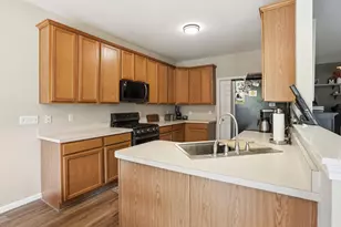 1360 Mackinaw Pl, Schererville, IN 46375 - Photo 9