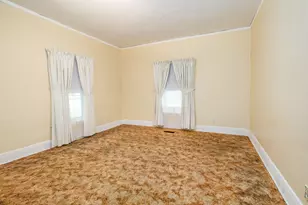602 E State St, Morocco, IN 47963 - Photo 15