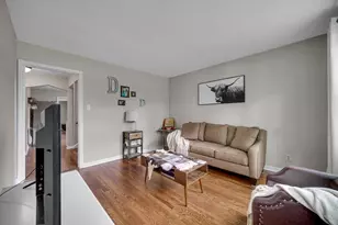 1400 S Lincoln St, Hobart, IN 46342 - Photo 5