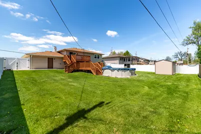 431 S Liverpool Road, Hobart, IN 46342 - Photo 37