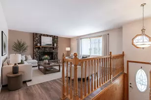 431 S Liverpool Rd, Hobart, IN 46342 - Photo 7