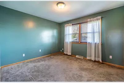 431 S Liverpool Road, Hobart, IN 46342 - Photo 21