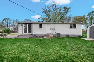 223 E Washington Ave, Hobart, IN 46342 - Photo 19