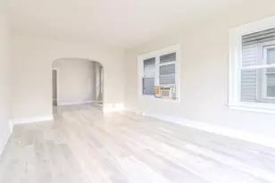 829 Johnson St, Gary, IN 46402 - Photo 9