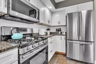 1475 Grand Isle Ct, Hobart, IN 46342 - Photo 7