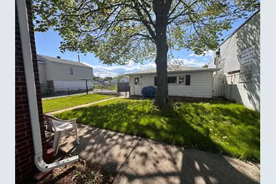 2226 White Oak Avenue, Whiting, IN 46394 - Photo 3