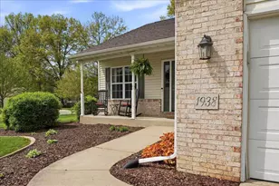 1938 Cory Ln, Chesterton, IN 46304 - Photo 3