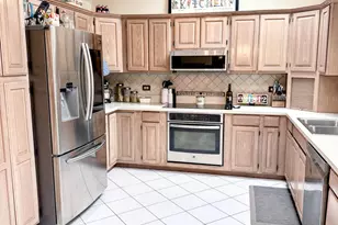 1960 Christenson Ln, Schererville, IN 46375 - Photo 5