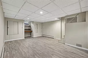 913 S Main St, Crown Point, IN 46307 - Photo 25