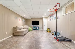 552 Shatz Dr N, Valparaiso, IN 46385 - Photo 57