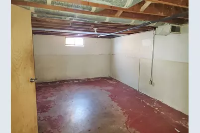 1919 S Carlisle Street, South Bend, IN 46613 - Photo 5