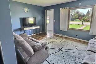 203 E Indiana Ave, Kouts, IN 46347 - Photo 9
