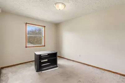 7954 Bracken Pkwy, Hobart, IN 46342 - Photo 7