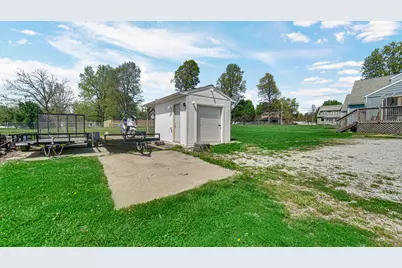 324 W Johnson Road, La Porte, IN 46350 - Photo 31