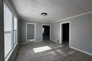 1814 Elston St, Michigan City, IN 46360 - Photo 3