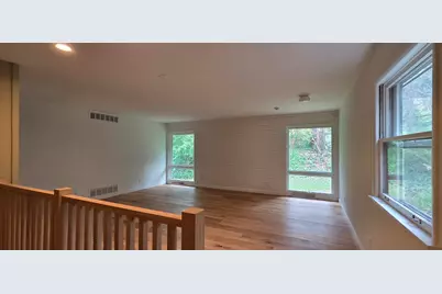 124 Diana Road, Portage, IN 46368 - Photo 9