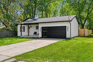 5793 Paula Ave, Portage, IN 46368 - Photo 3