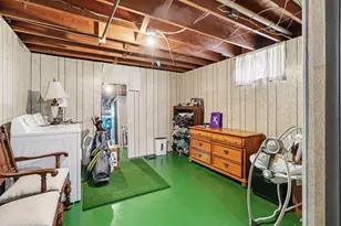 1406 Lafayette St, Valparaiso, IN 46383 - Photo 11