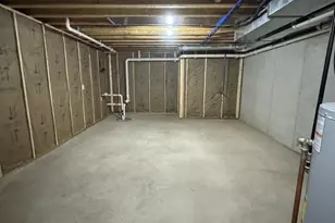 82 Prince William Ct, La Porte, IN 46350 - Photo 21