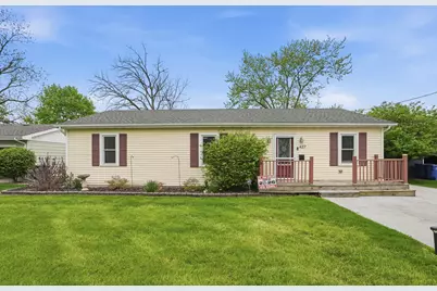 427 S East Street, Crown Point, IN 46307 - Photo 1