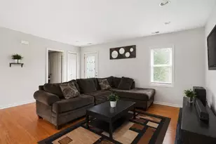 427 S East St, Crown Point, IN 46307 - Photo 7