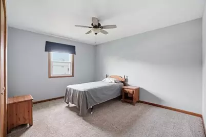 1547 W 99th Avenue, Crown Point, IN 46307 - Photo 9