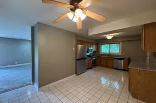 9616 Olcott Ave, Saint John, IN 46373 - Photo 7