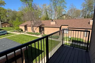 1605 Earthstone Dr, Valparaiso, IN 46383 - Photo 25