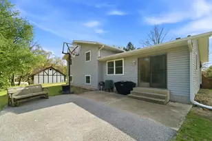 11917 N 470 E, Demotte, IN 46310 - Photo 29